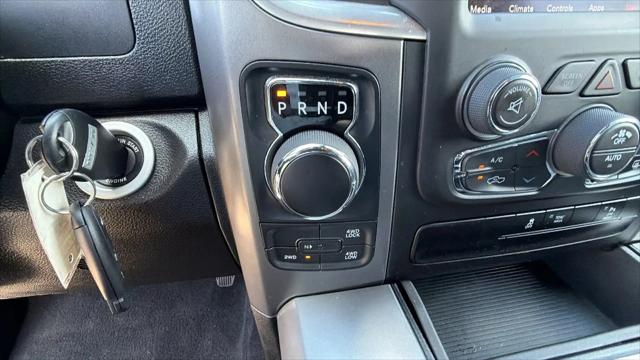 2024 Ram 1500 Classic Warlock Crew Cab 4x4 5'7" Box