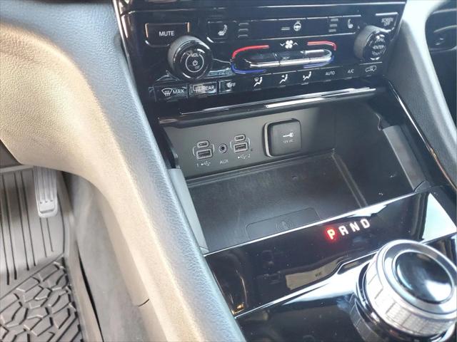 2023 Jeep Grand Cherokee Altitude 4x4