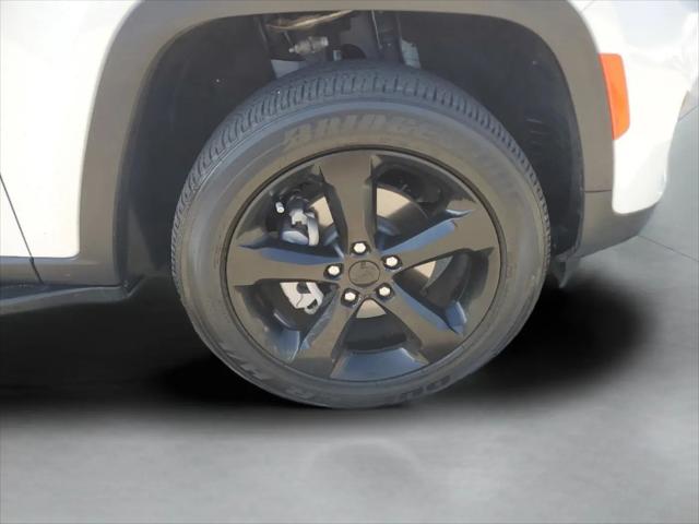 2023 Jeep Grand Cherokee Altitude 4x4
