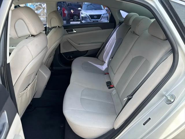 2017 Hyundai Sonata SE