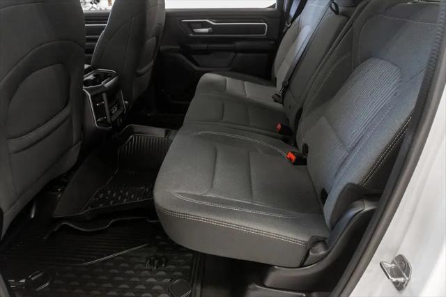 2022 Ram 1500 Big Horn Crew Cab 4x4 5'7" Box