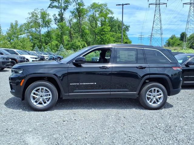 2026 Jeep Grand Cherokee Laredo 4x4