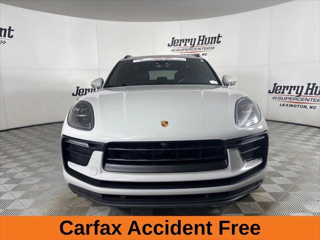 2022 Porsche Macan Macan