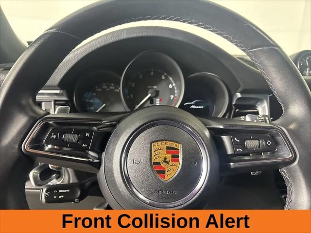 2022 Porsche Macan Macan