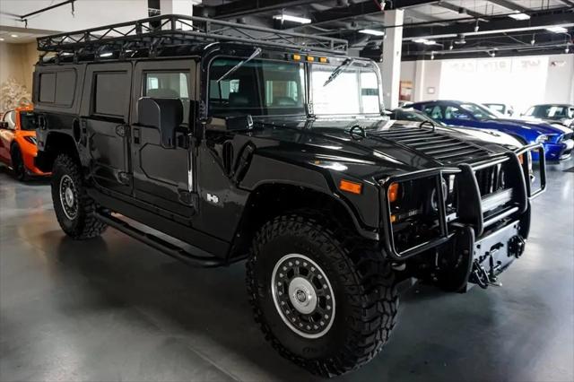 2006 HUMMER H1 Enclosed