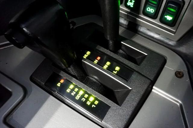 2006 HUMMER H1 Enclosed