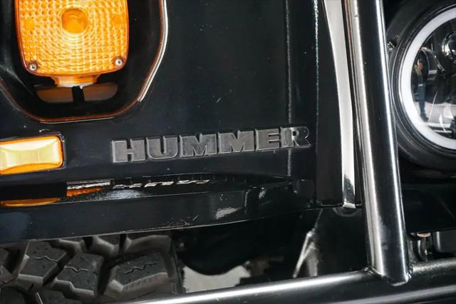 2006 HUMMER H1 Enclosed