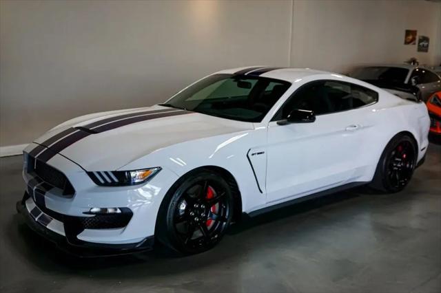 2016 Ford GT Shelby GT350R