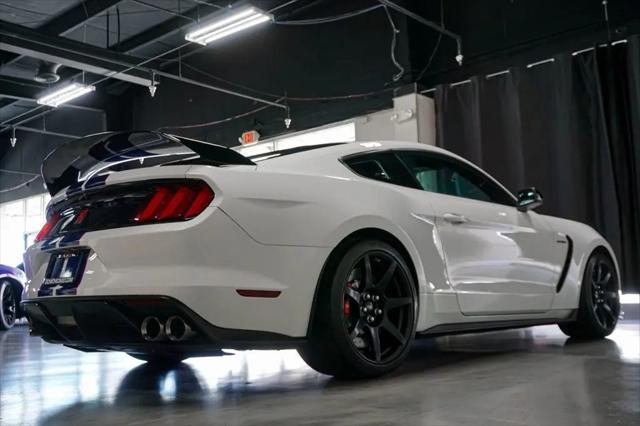 2016 Ford GT Shelby GT350R