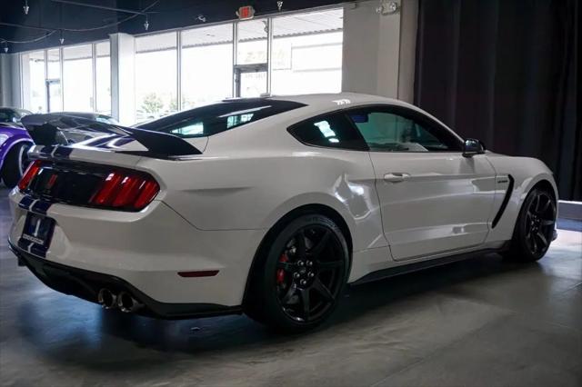 2016 Ford GT Shelby GT350R