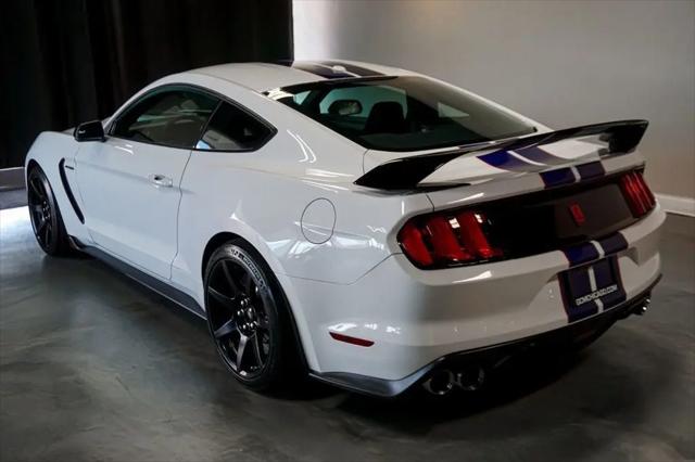 2016 Ford GT Shelby GT350R