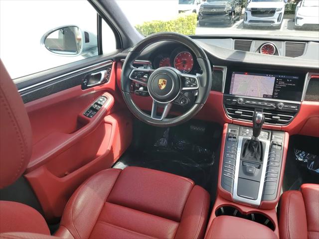 2020 Porsche Macan Turbo