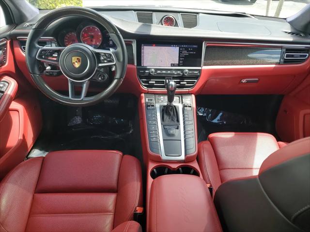 2020 Porsche Macan Turbo