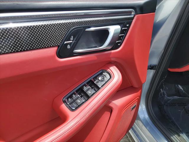 2020 Porsche Macan Turbo