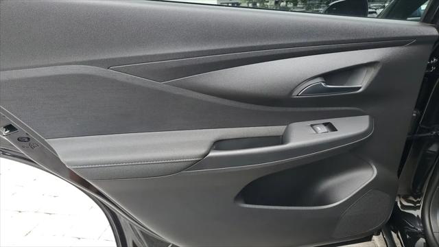 2026 Buick NV Sport Touring FWD