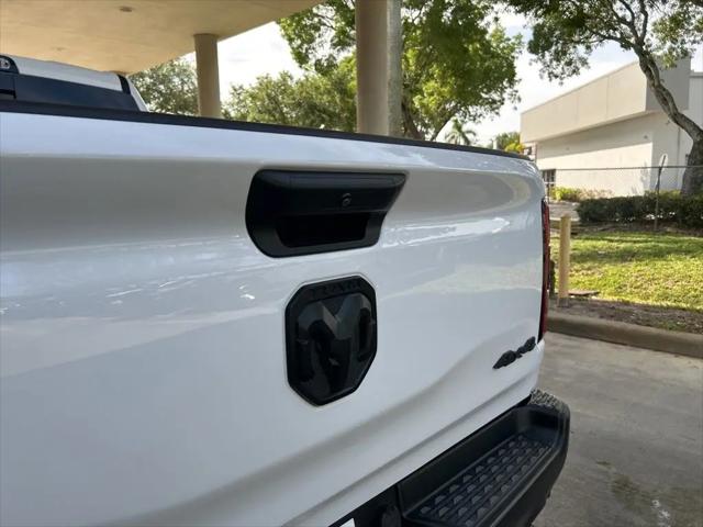 2023 Ram 1500 Big Horn Crew Cab 4x4 5'7" Box
