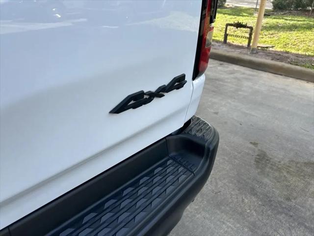 2023 Ram 1500 Big Horn Crew Cab 4x4 5'7" Box