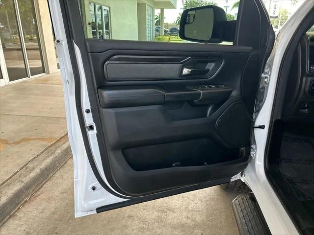 2023 Ram 1500 Big Horn Crew Cab 4x4 5'7" Box