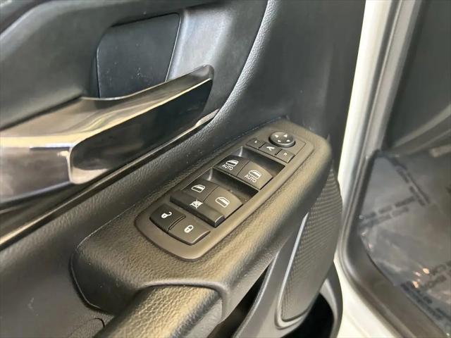 2023 Ram 1500 Big Horn Crew Cab 4x4 5'7" Box