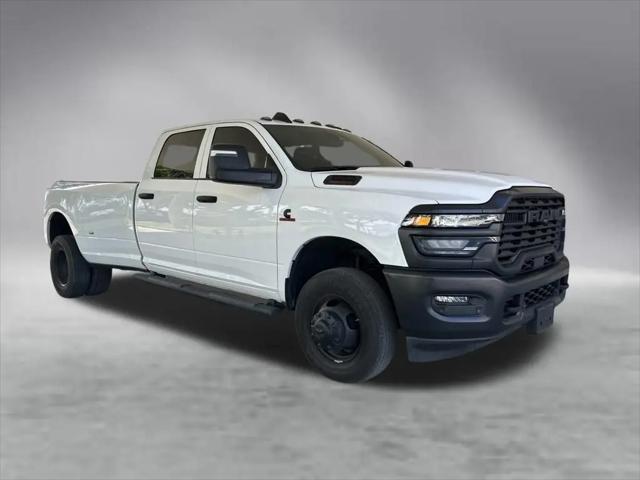 2025 Ram 3500 Tradesman Crew Cab 4x4 8 Box