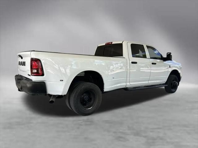 2025 Ram 3500 Tradesman Crew Cab 4x4 8 Box