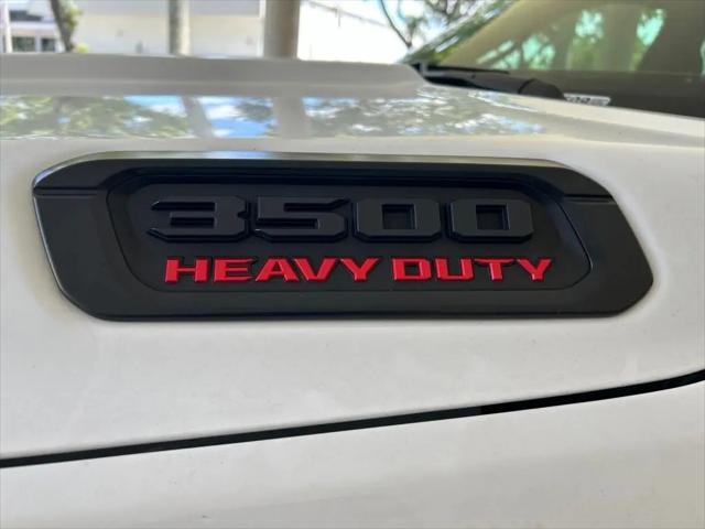 2025 Ram 3500 Tradesman Crew Cab 4x4 8 Box