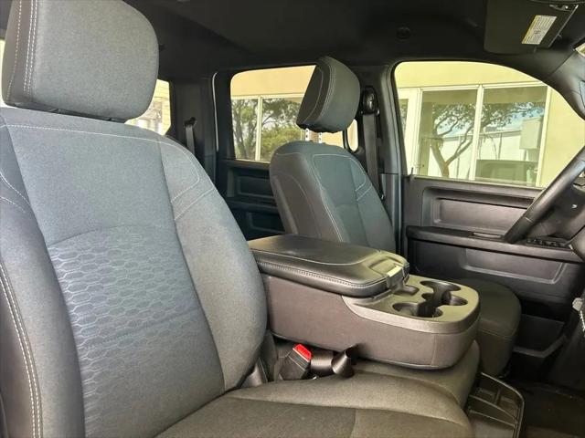 2025 Ram 3500 Tradesman Crew Cab 4x4 8 Box