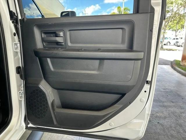 2025 Ram 3500 Tradesman Crew Cab 4x4 8 Box