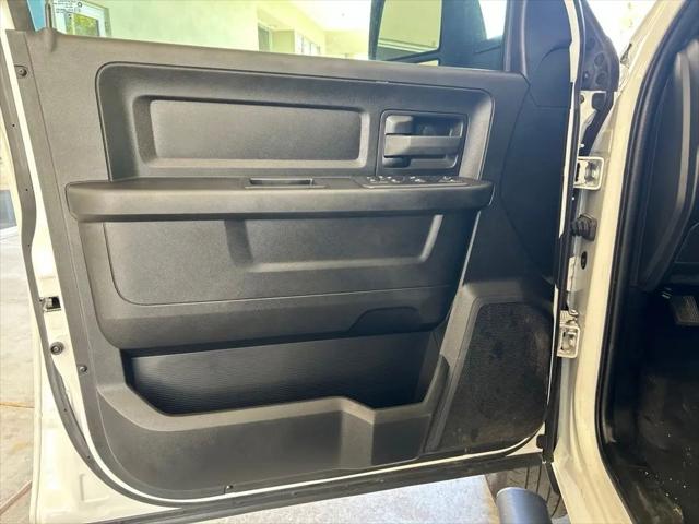 2025 Ram 3500 Tradesman Crew Cab 4x4 8 Box