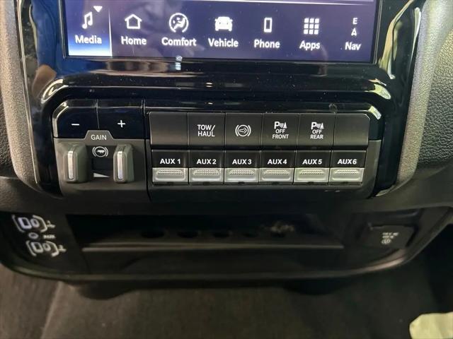 2025 Ram 3500 Tradesman Crew Cab 4x4 8 Box
