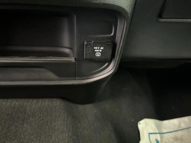 2025 Ram 3500 Tradesman Crew Cab 4x4 8 Box