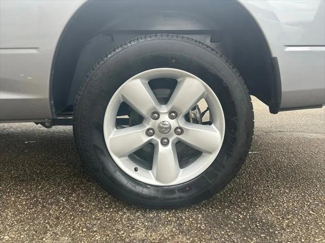 2024 Ram 1500 Classic SLT Quad Cab 4x2 6'4" Box
