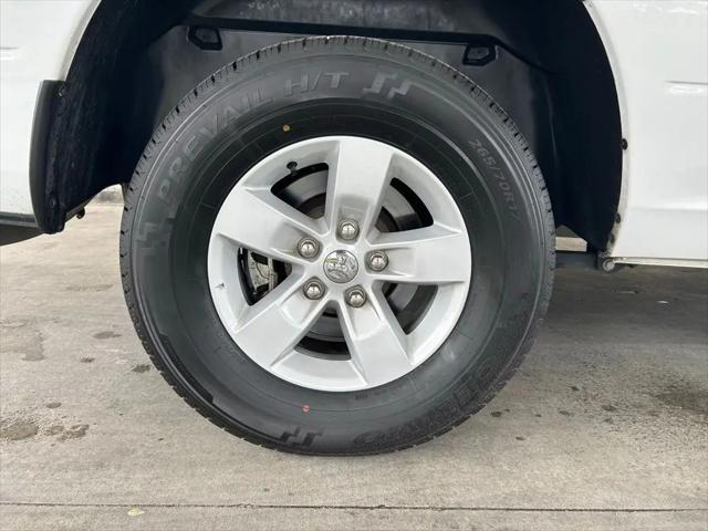 2024 Ram 1500 Classic SLT Quad Cab 4x2 6'4" Box