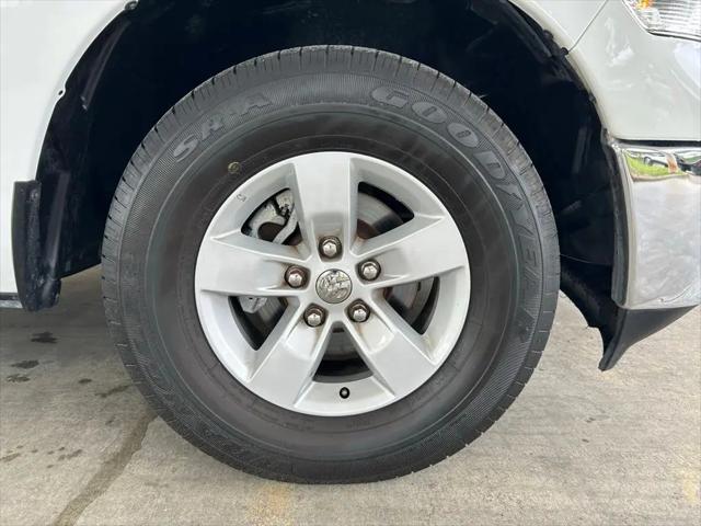 2024 Ram 1500 Classic SLT Quad Cab 4x2 6'4" Box