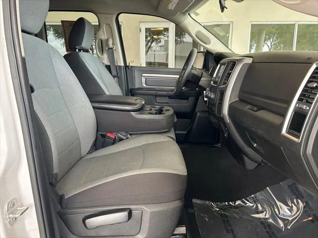 2024 Ram 1500 Classic SLT Quad Cab 4x2 6'4" Box