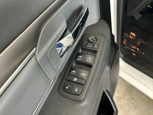 2024 Ram 1500 Classic SLT Quad Cab 4x2 6'4" Box