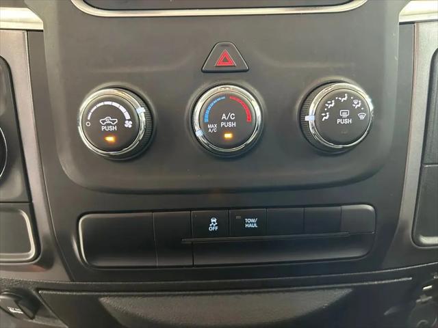2024 Ram 1500 Classic SLT Quad Cab 4x2 6'4" Box
