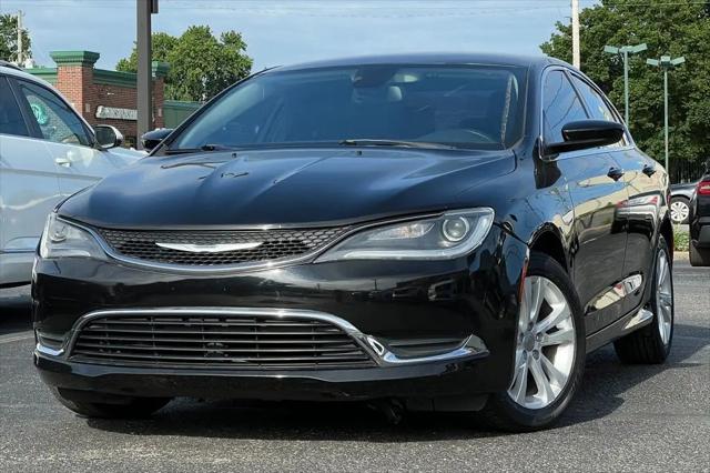2017 Chrysler 200 Limited Platinum for sale in Indianapolis, IN
