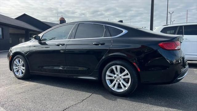 2017 Chrysler 200 Limited Platinum