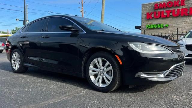 2017 Chrysler 200 Limited Platinum