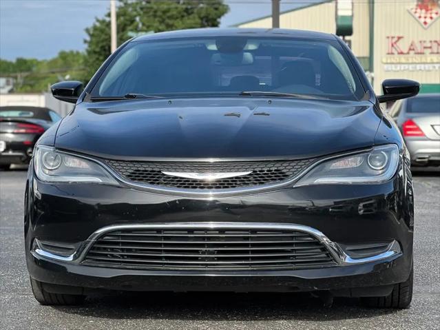 2017 Chrysler 200 Limited Platinum