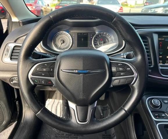 2017 Chrysler 200 Limited Platinum