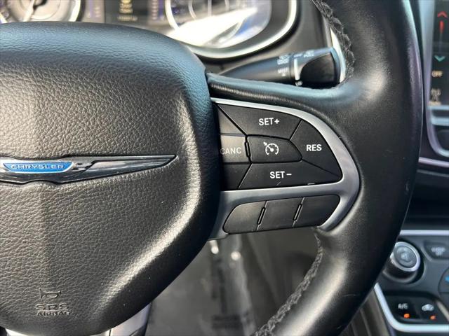 2017 Chrysler 200 Limited Platinum
