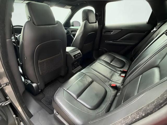 2018 Jaguar F-PACE S
