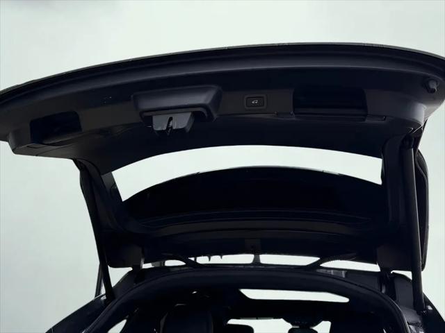 2018 Jaguar F-PACE S