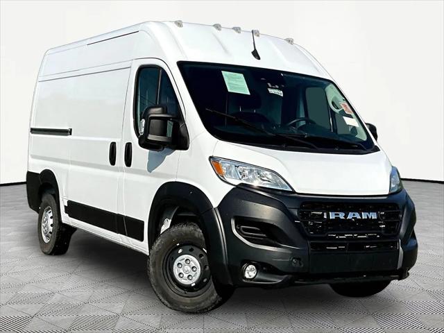 2023 Ram ProMaster 2500 Cargo Van High Roof 136" WB