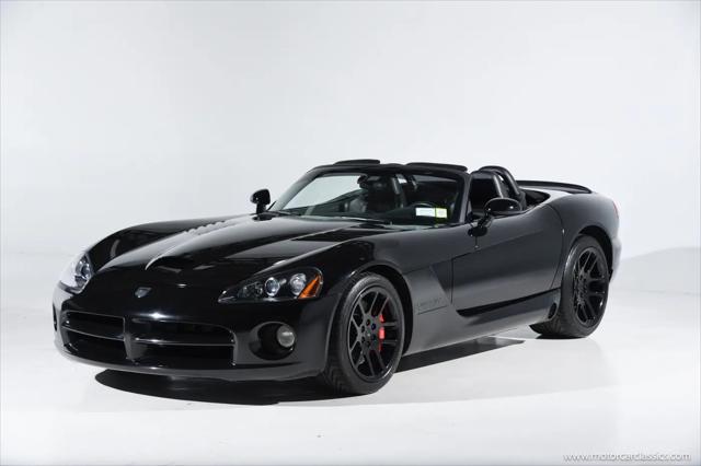 2004 Dodge Viper SRT10