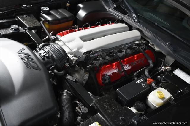 2004 Dodge Viper SRT10