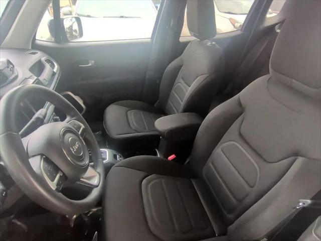 2019 Jeep Renegade Latitude FWD