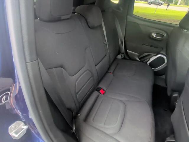 2019 Jeep Renegade Latitude FWD